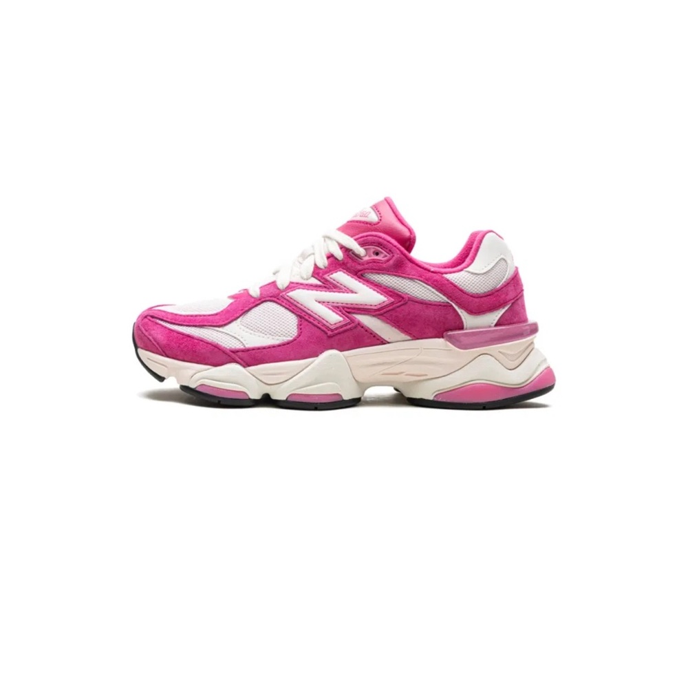 New Balance 9060 Sneakers Pink and White - Picture 2 of 8